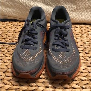 Women’s Nike Airmax